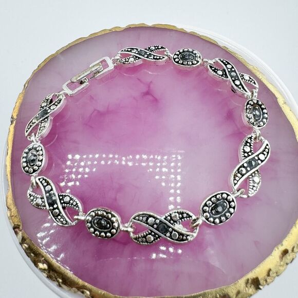 Vintage Marcasite Rhinestone XOXO Bracelet Art Deco Glam Gatsby Retro - Picture 5 of 9